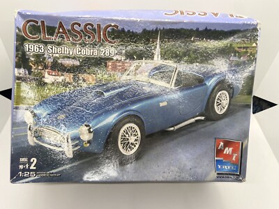 AMT ERTL Classic Shelby Cobra Ford 289, 1/25  Model Car Kit #38423 Open Box 