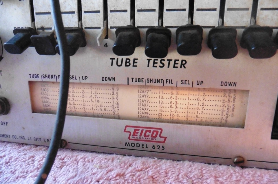 Probador de tubos de vacío vintage Eico modelo 625 caja de acero funciona Foto 2 de 4