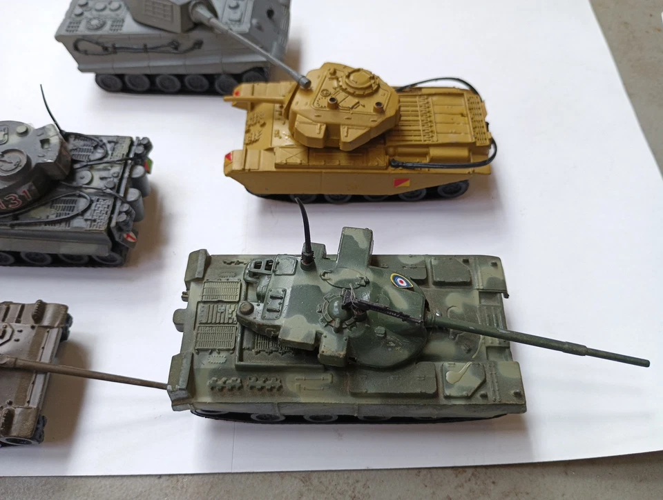  Update:Zylmex Tanks. 1:87 Diecast. Missing A Couple Antennas 6 Different Types  - Image 3 of 4