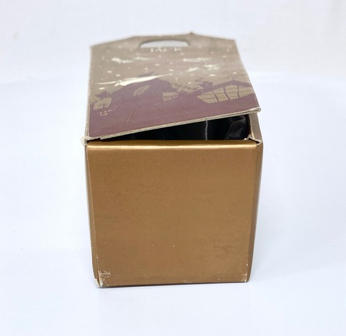 Nightmare Before Christmas LIMITED to 2000 Santa Jack Golden Coffin Jun Planning - Picture 12 of 17