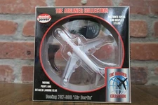Model Power Airliner Collection Diecast Airplane New in Box Boeing 737-800
