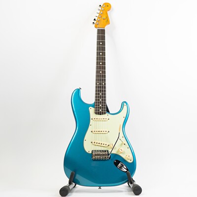 2016 Fender Stratocaster MIM Lake Placid Blue w/ Rosewood FB, OG