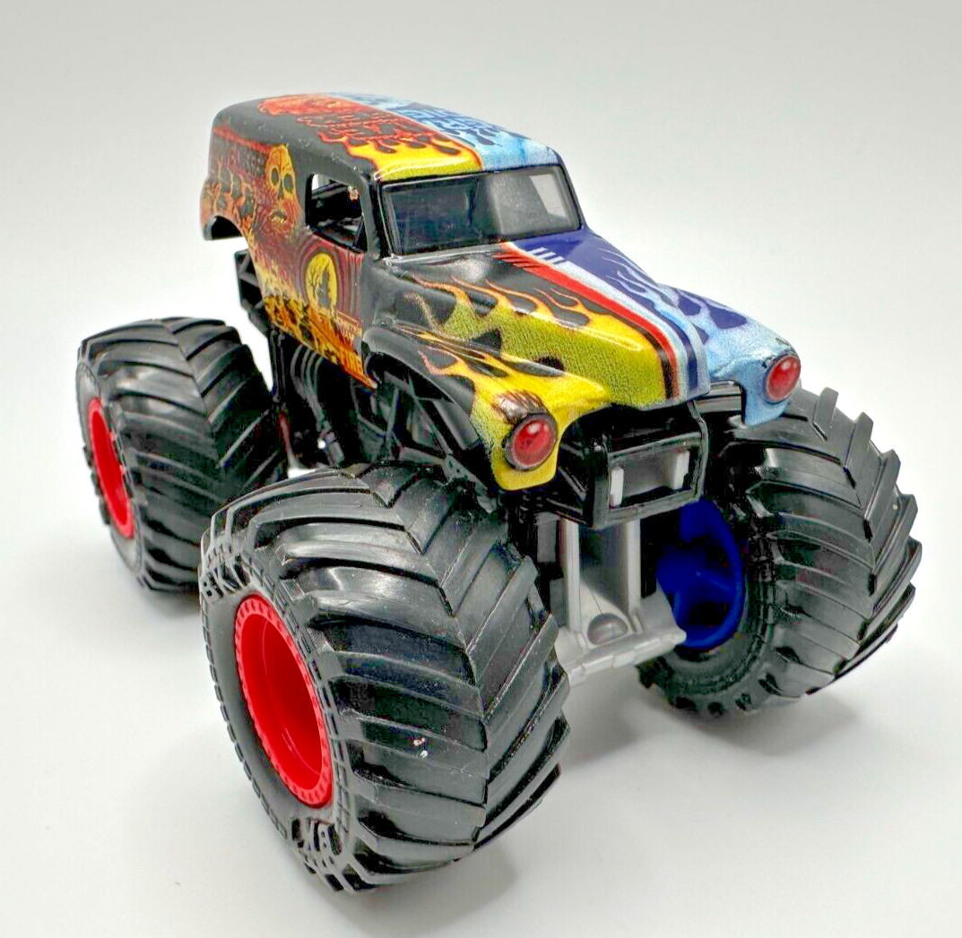 Grave Digger Monster Hot Wheels Monster Jam Fire And Ice 1:64