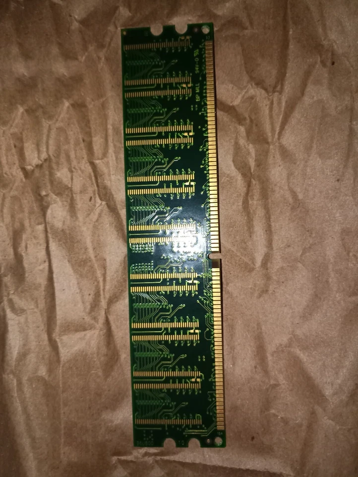 MT8VDDT3264AG-335CA Micron 256MB PC2700 DDR-333MHz CL2.5 - Image 4 of 4