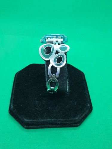 ladies vintage swatch ag 2008 silver face & aqua case,silver bracelet.#72. - Picture 4 of 6