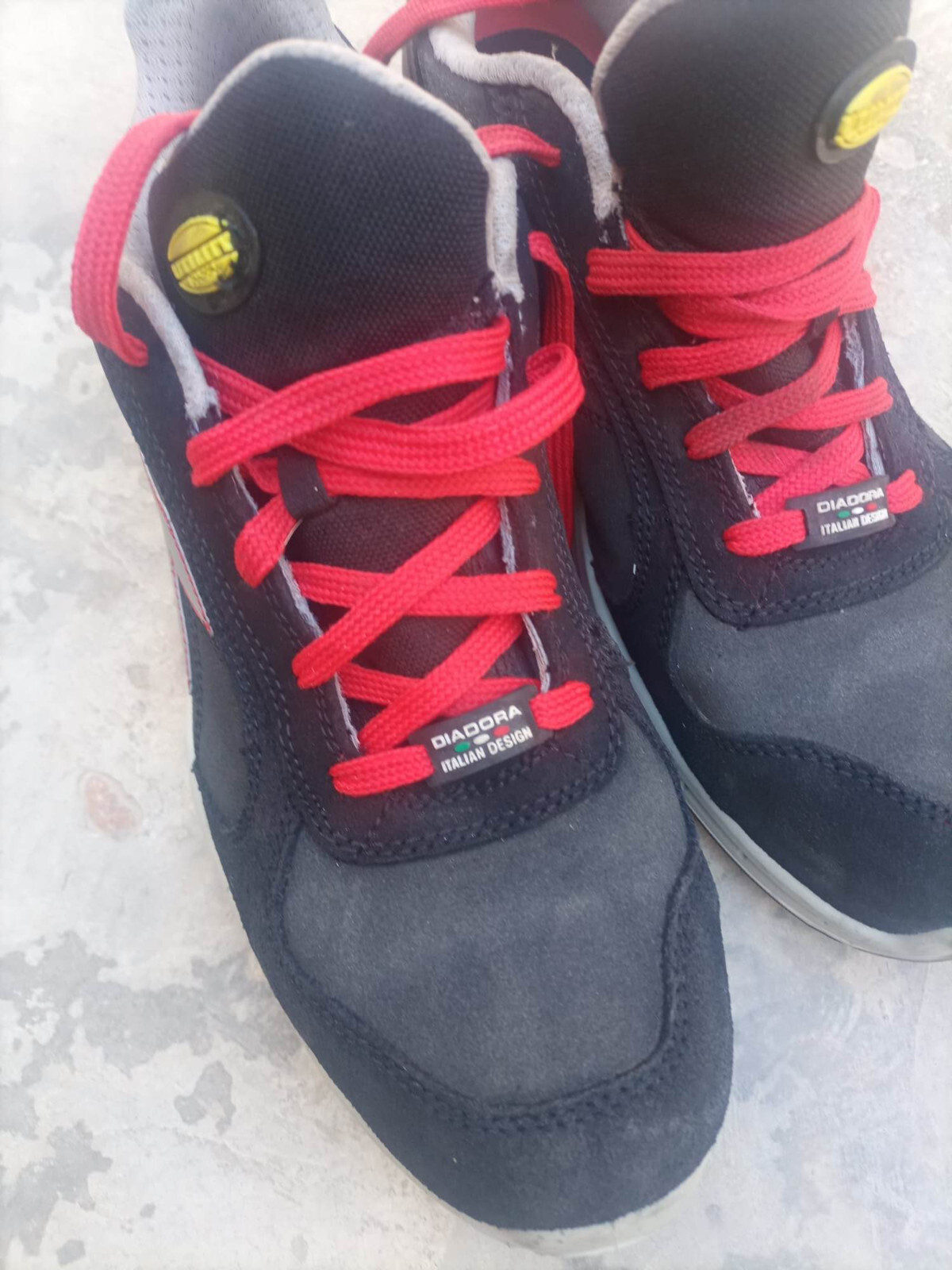 zapatillas de seguridad DIADORA tallas 43 modelo new breathing system COMO NUE