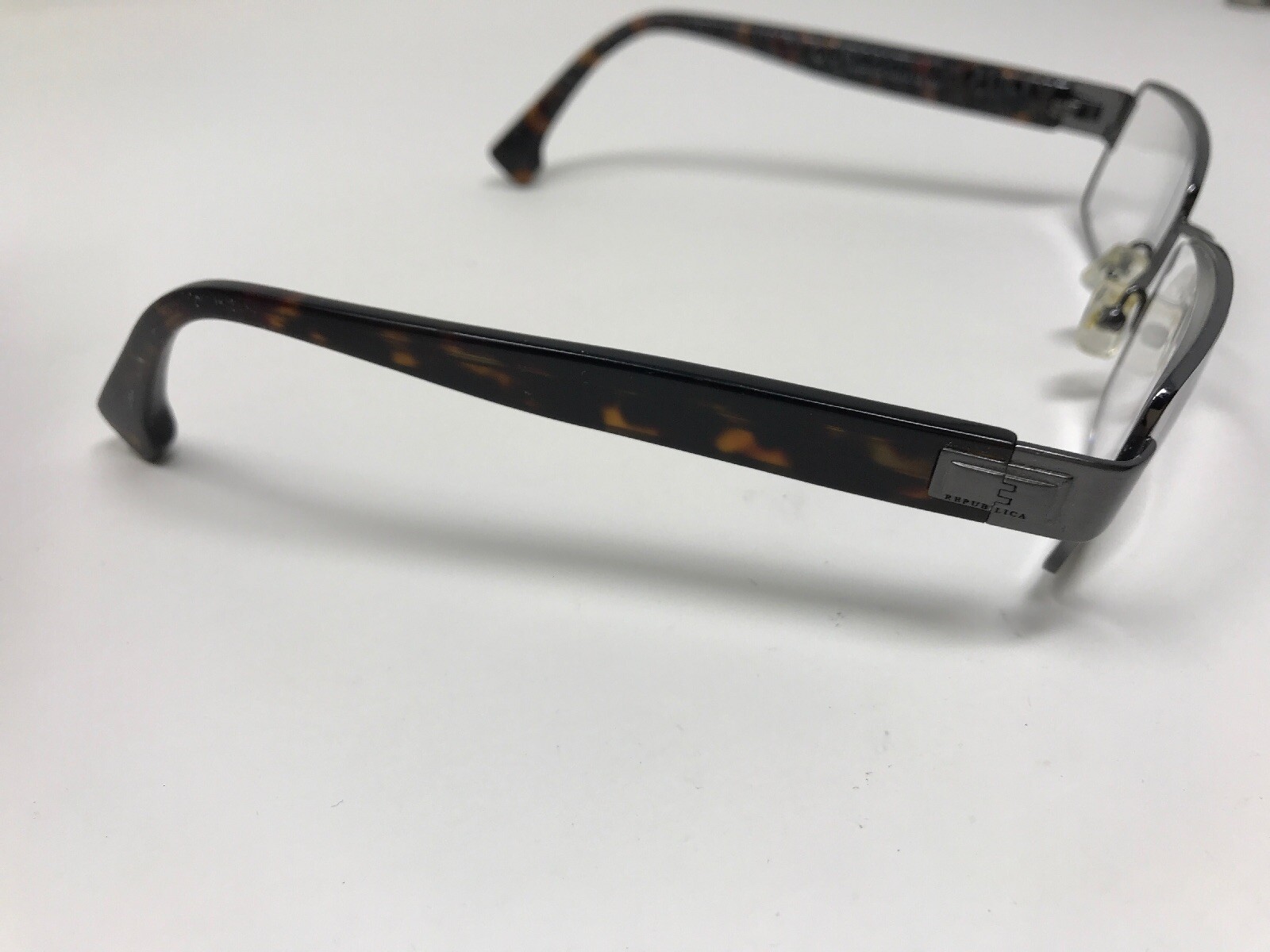 Republica Nashville EYEGLASSES FRAMES 5418138 Silver Rectangle Flex