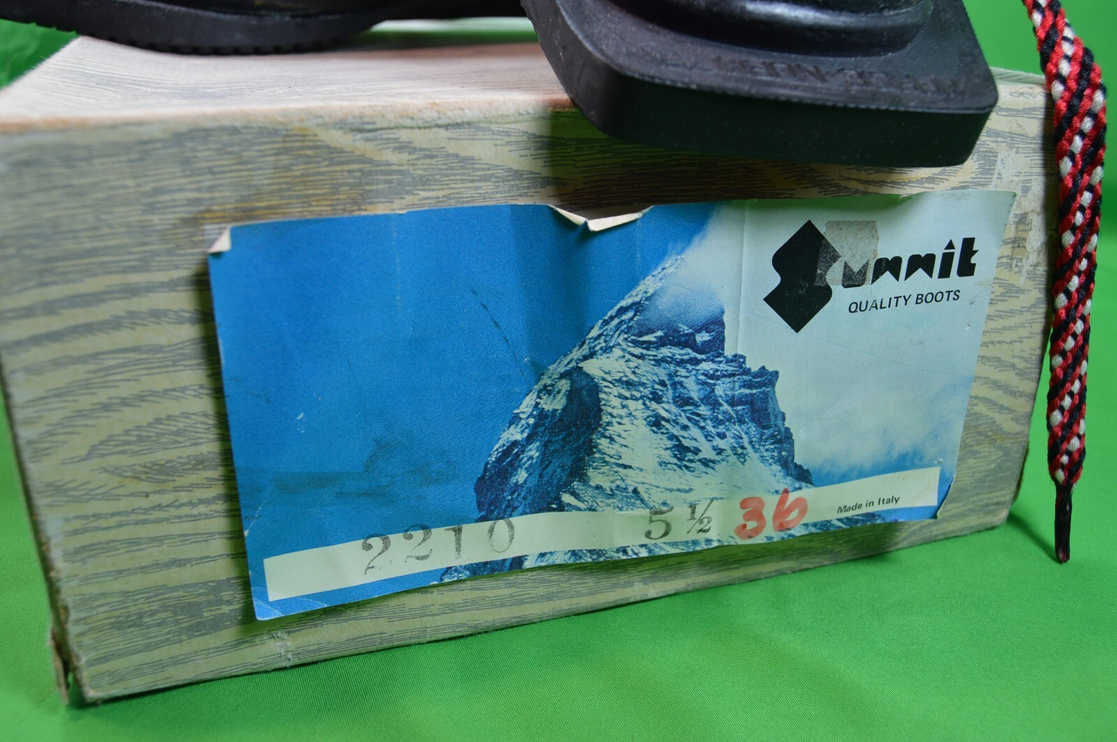 Photo 2/9