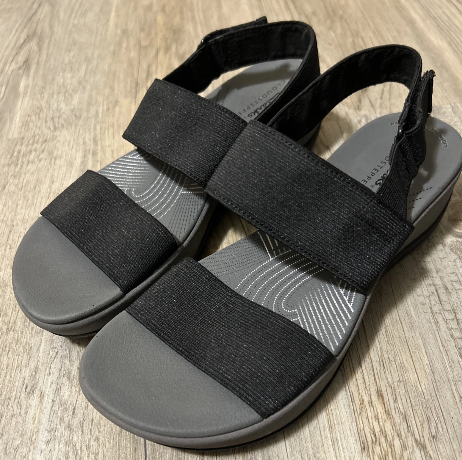 CLARKS Clark’s Clouds Teppers sandali donna neri con cinturino taglia 6 5M