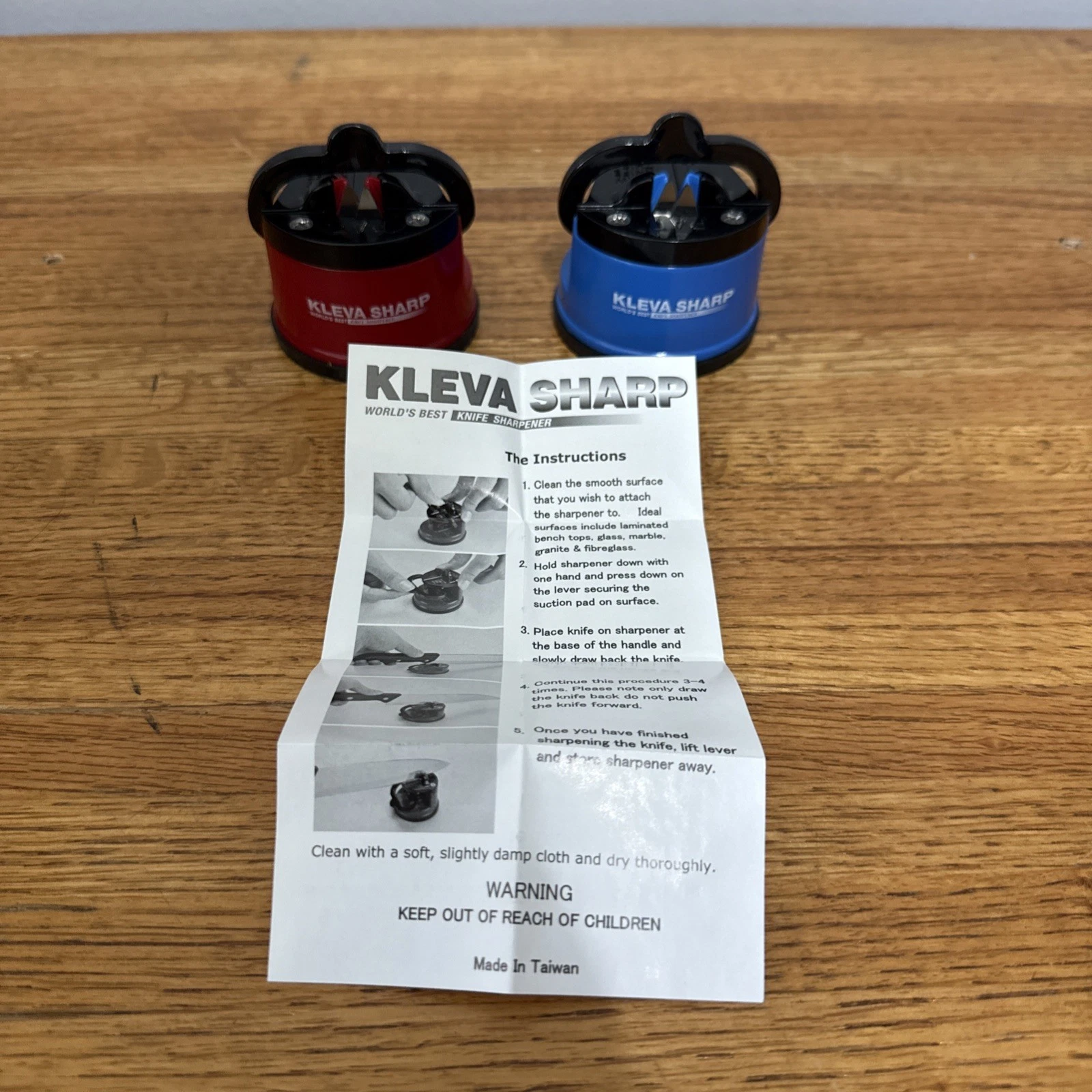 Kleva Sharp BLUE & RED Kitchen Knife Sharpener With Suction Mini Deedee QVC