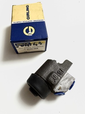 Innocenti Mini Minor. Front brake cylinder DX. Girling L4242050. Epoca.R3