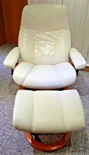 Stressless Funktions-Sessel Consul Leder cream mit Hocker, Holzgestell rotbraun