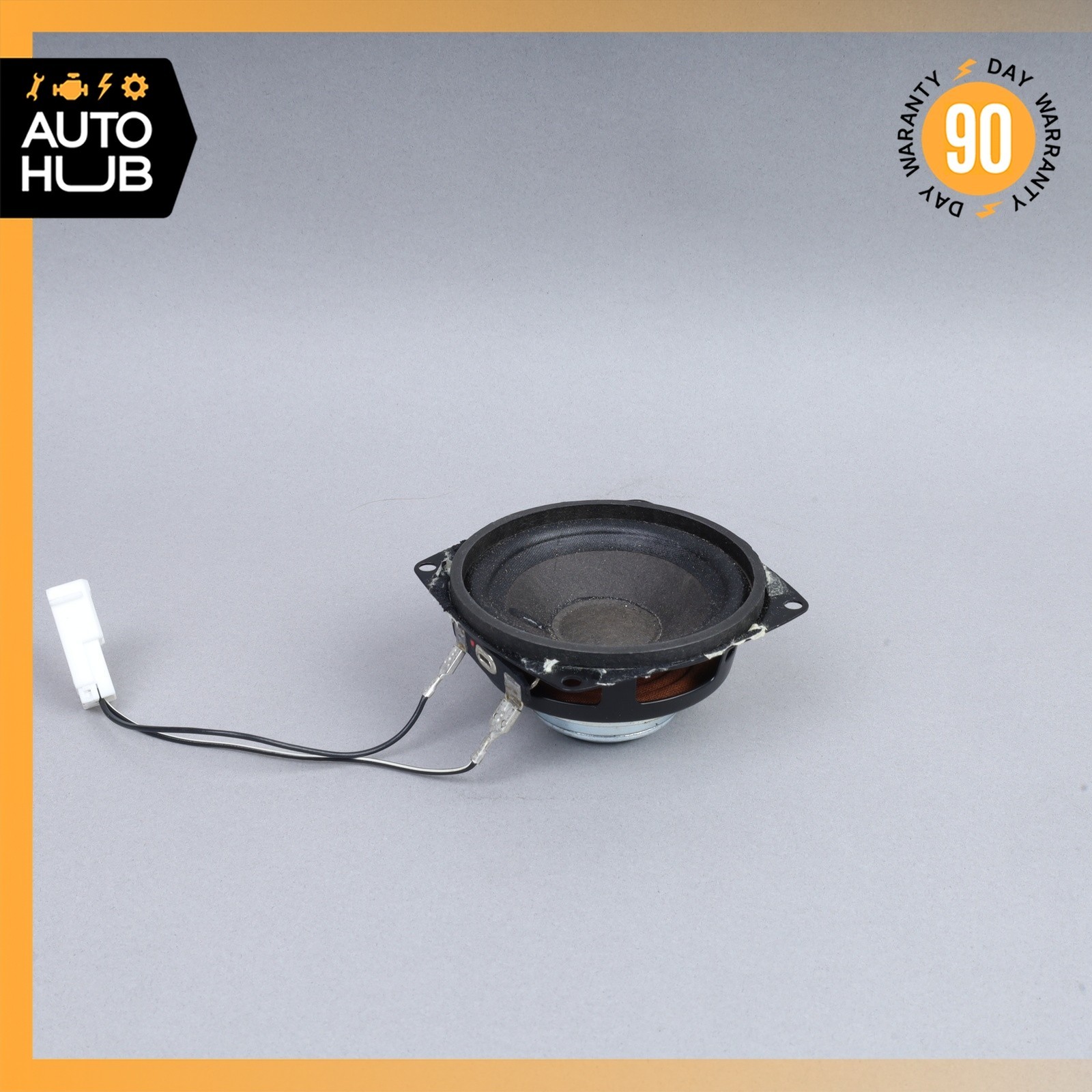 03-19 Maserati GranTurismo M145 Dashboard Dash Center Audio Speaker Bose OEM 23k