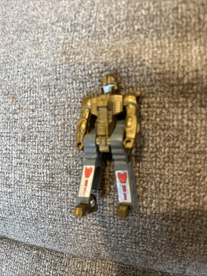 De colección. Pegatina imperfecta Transformers G1 Roadblock Ultra Pretenders Hasbro 1989 Foto 2 de 4