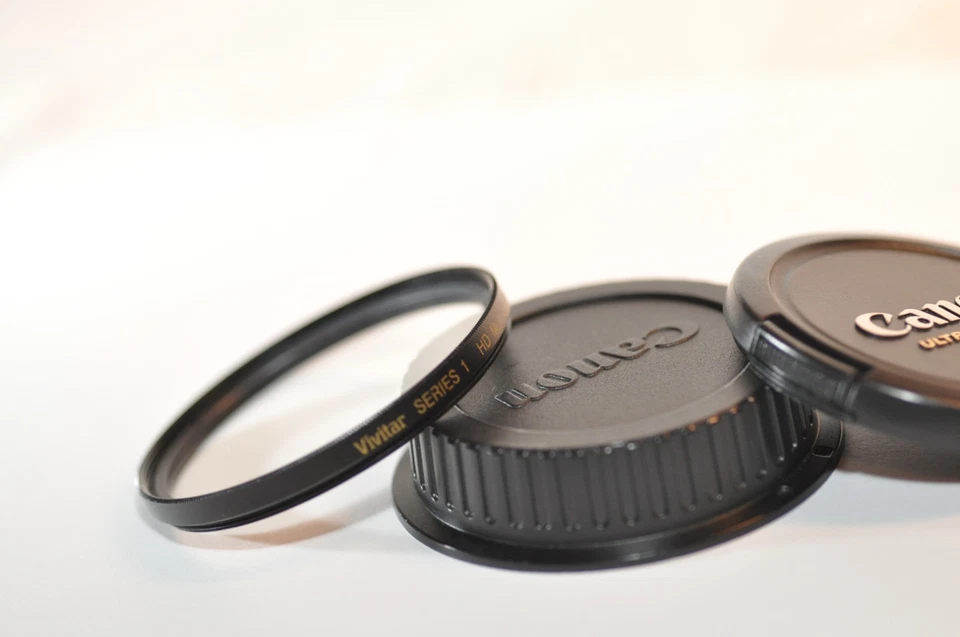 Canon EOS EF 75-300mm f/4-5.6 IS USM telephoto lens for EOS A2 Elan T8 T7 90D 5D - Image 3 of 4