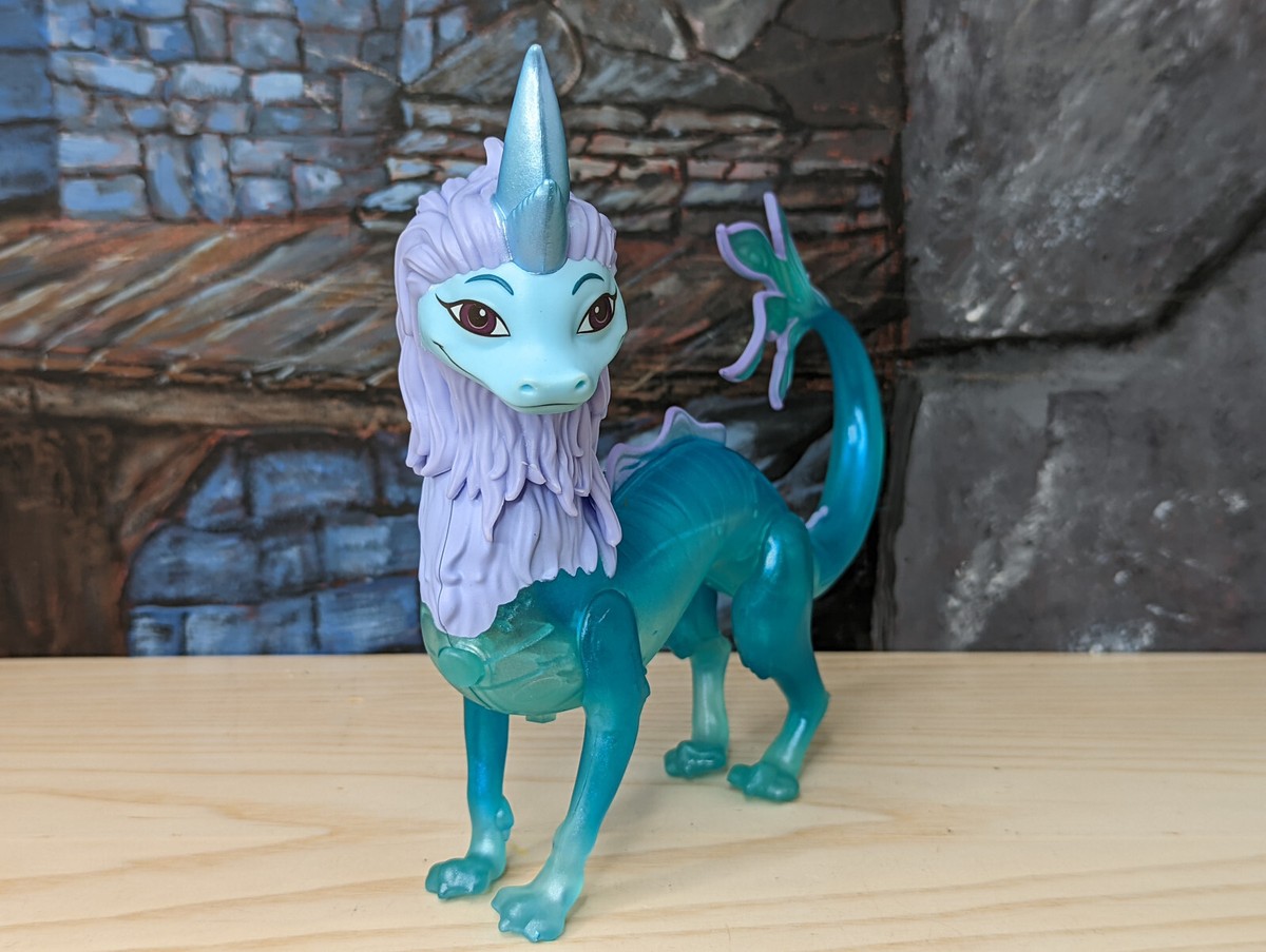 Raya and the Last Dragon 限定ピンバッジ Disney Pin - Raya and the Last Dragon - Stronger Together at