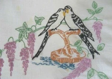 ViNtAgE Embroidered LOVEBIRDS & LILACS or Wisteria LAVENDER CROCHET 3 Runner SET