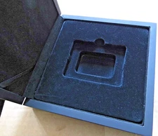 LUXURY CASE FOR 1 LARGE ENCAPSULATED COIN SOVEREIGN BOX (ONLY)