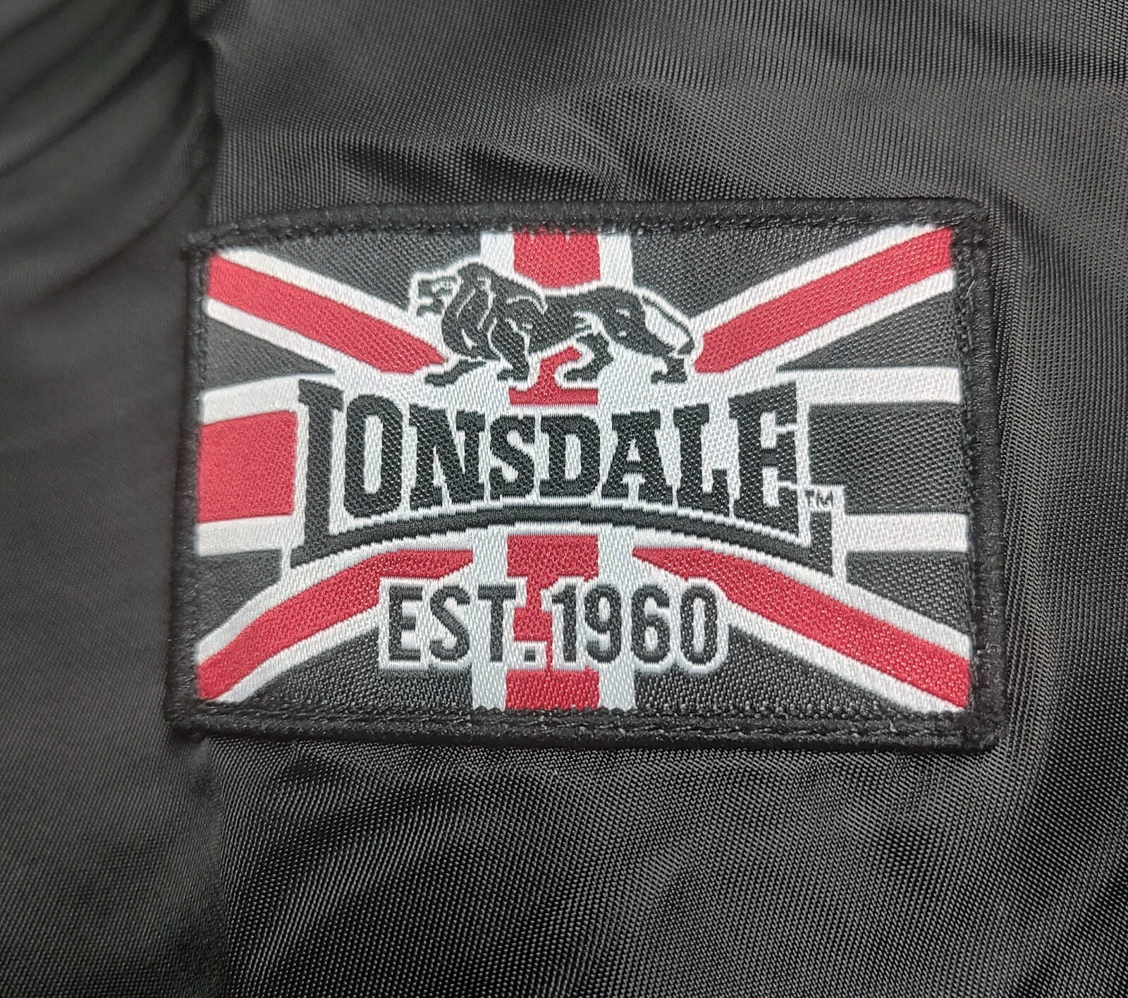 Unique Lonsdale Bomber College Baseball Jacket Black  Lined Regular-Fit Orkney image 7
