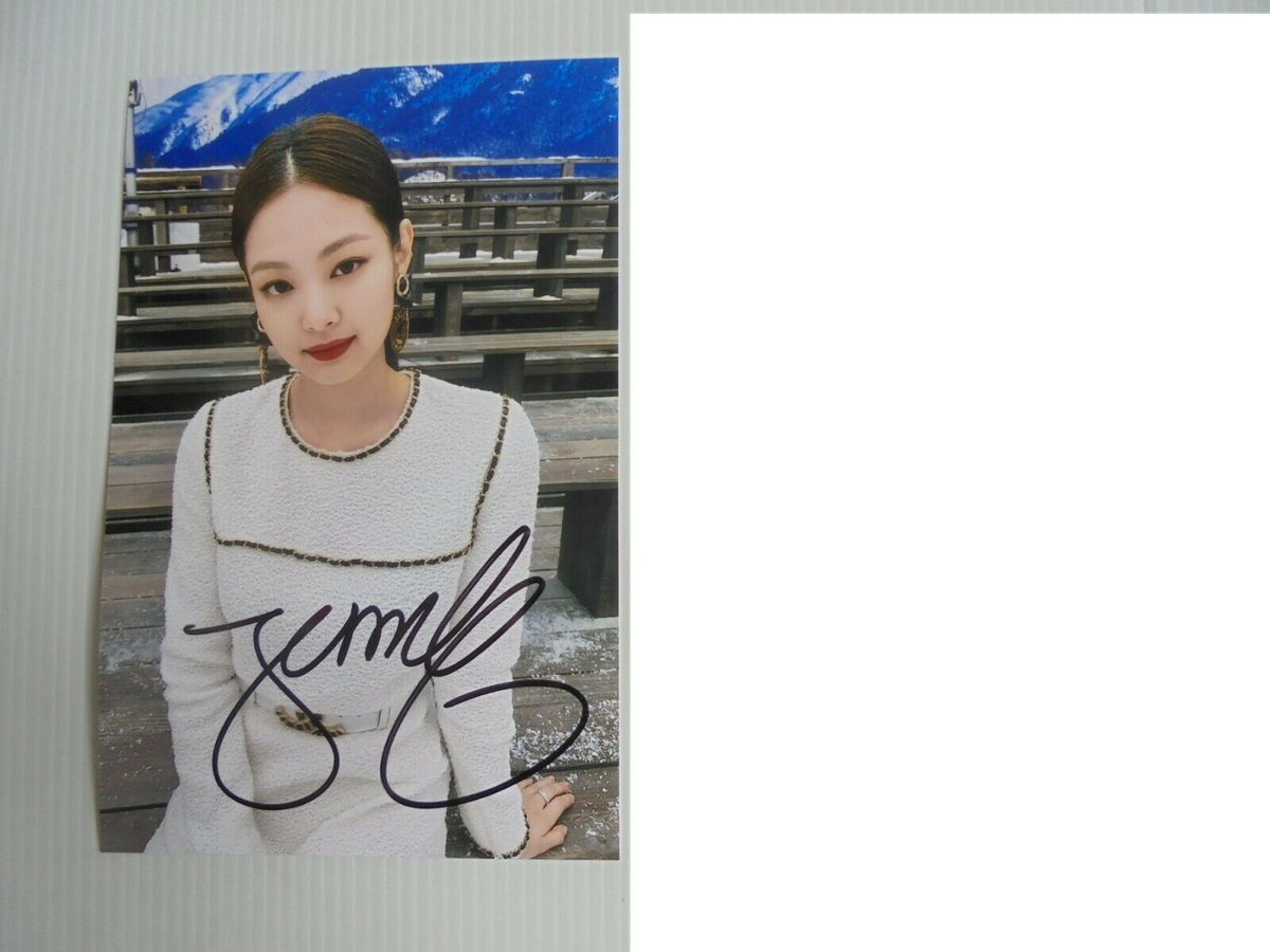 Black Pink BPINK KPOP Jennie Signed Individual 4x6 Autographed USA