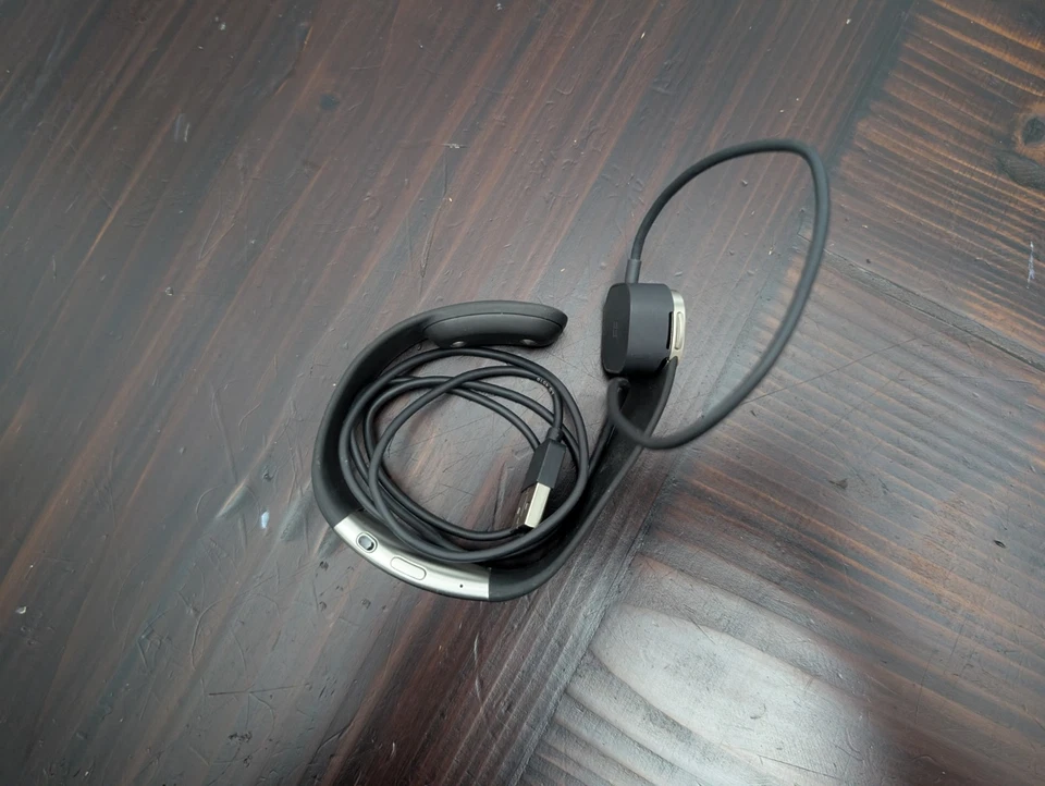 Microsoft Band Fitness Tracker Dispositivo FUNCIONANDO + Cargador Aplicación Descontinuada Raro Foto 2 de 4