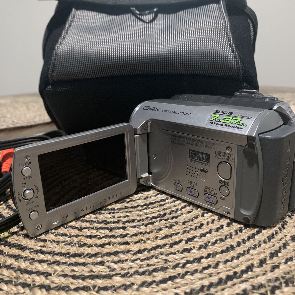 JVC Everio GZ-MG130U 30GB Hybrid HDD Camcorder 34x Optical JVC Everio GZ-MG130U 30GB Hybrid HDD Camcorder 34x Optical