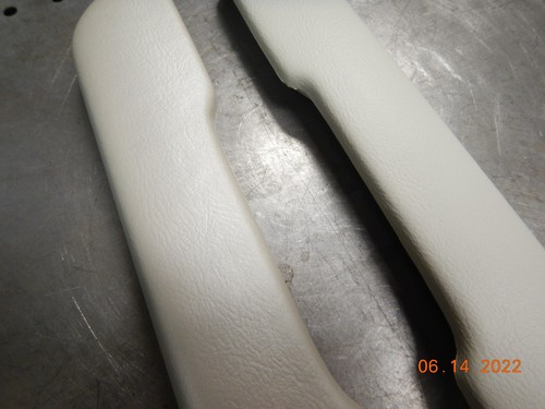 NU 1968-1969 Camaro/Firebird FRONT ARMREST PADS Conv Coupe Nova 442 GTO GS SS - Picture 3 of 5