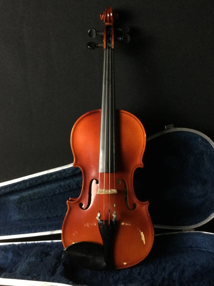 Glaesel Strad Copy (1713) 1/2 Violin w/ Case - Image 2 of 4