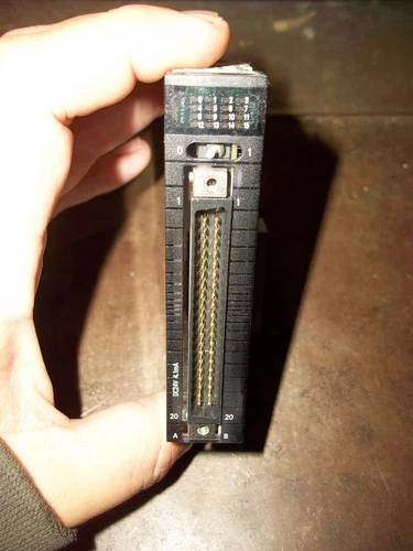OMRON CJ1W-ID231 INPUT UNIT PLC MODULE (196-3)