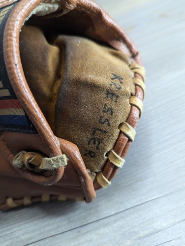Franklin 4013 Youth Baseball Glove Mitt Super Scoop Pocket Right Hand Thrower - Picture 11 of 12