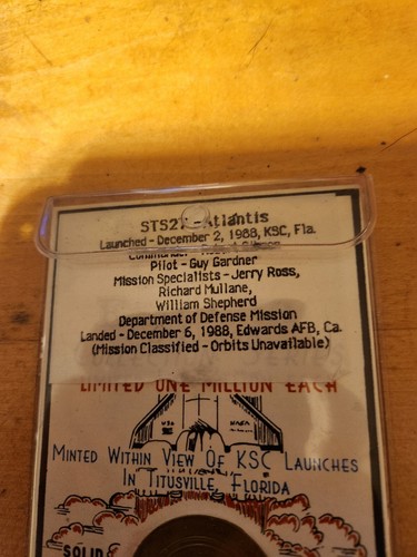 Spaceport Usa Solid Bronze 1988 Authentic With Original Sticker - Picture 4 of 10