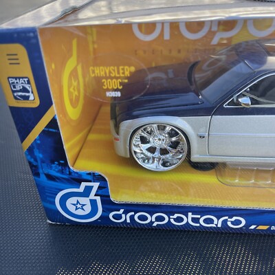 NEW! Hot Wheels Dropstars Chrysler 300C H3039 Blue and