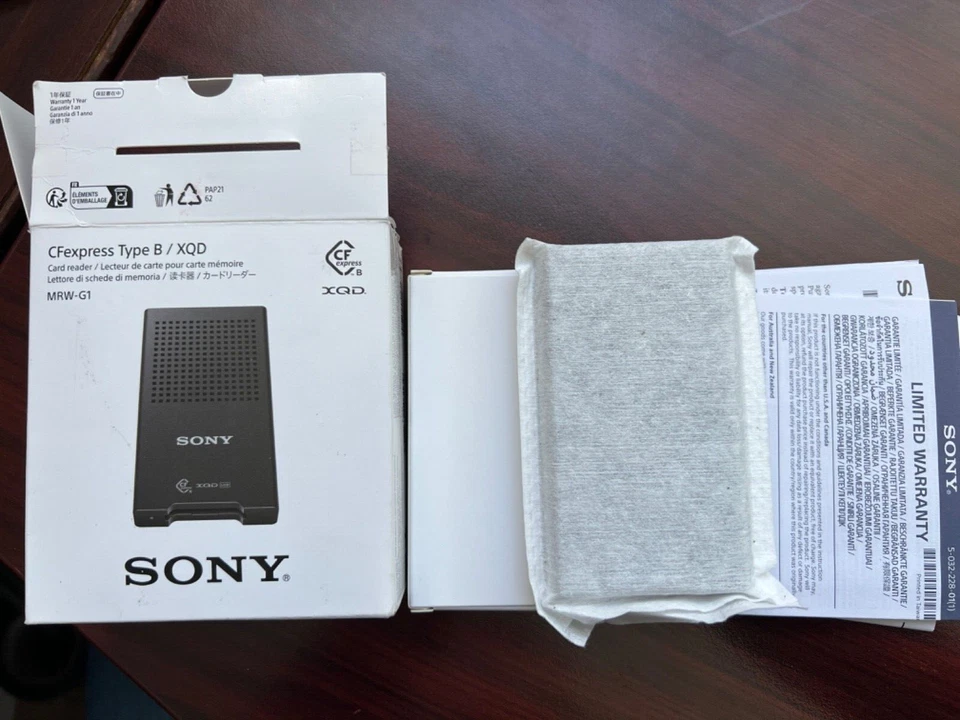 Sony MRW-G1 CFexpress Type B / XQD 存储卡读卡器 黑色 全新/开箱 — 第 2/4 张图片