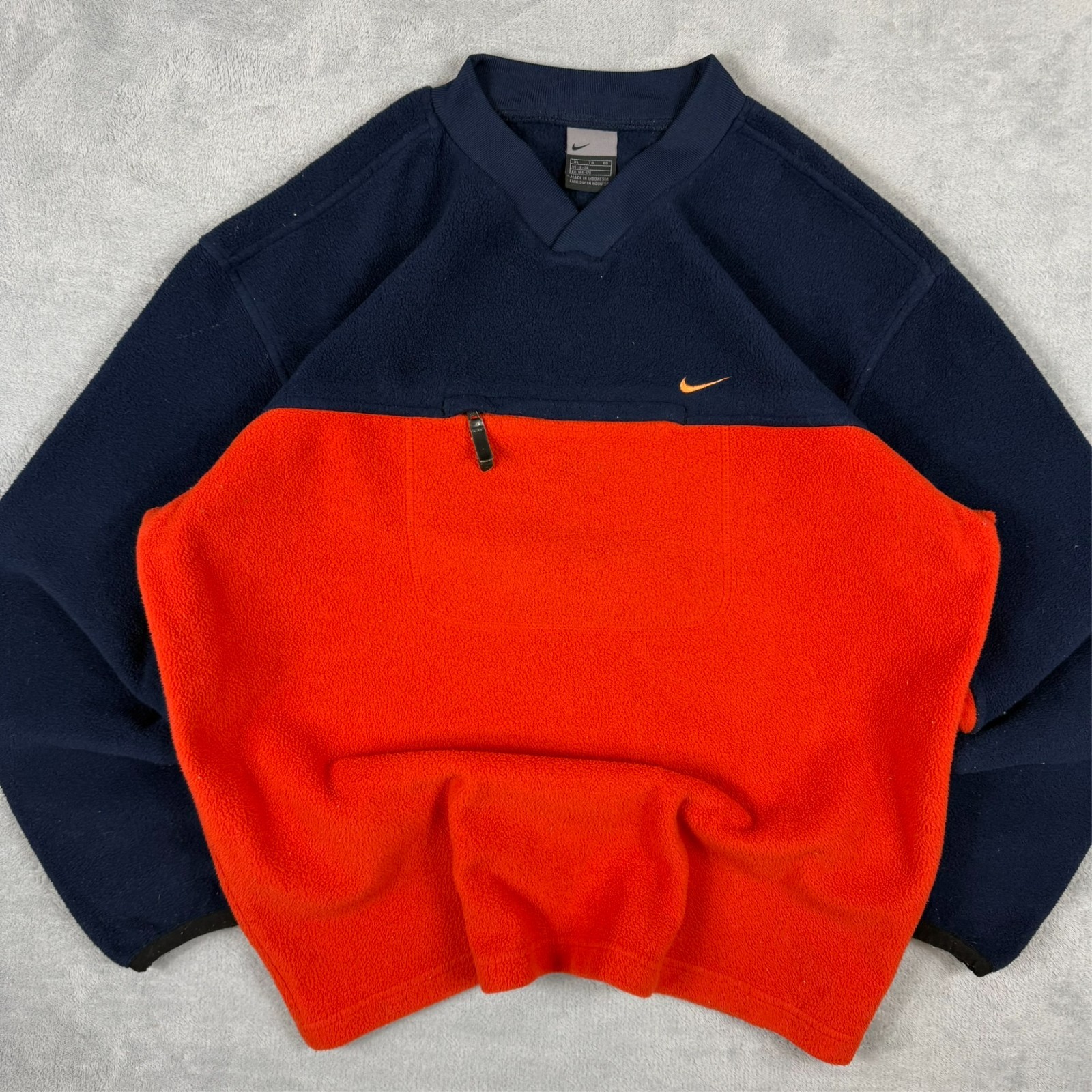 Vintage Nike 2000s Y2K Orange Navy Swoosh V-Neck Size Youth XL Fleece Sweatshirt image 3