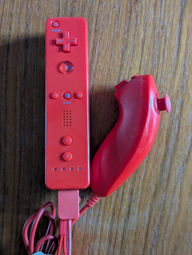 NINTENDO WII Remote Motion Controller & Nunchuck - Red - TESTED WORKING