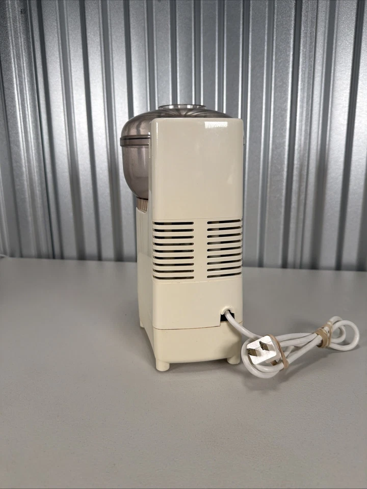 Sunbeam Oskar Food Processor 14081 Made in France  Clean and Working !! - Image 4 of 4