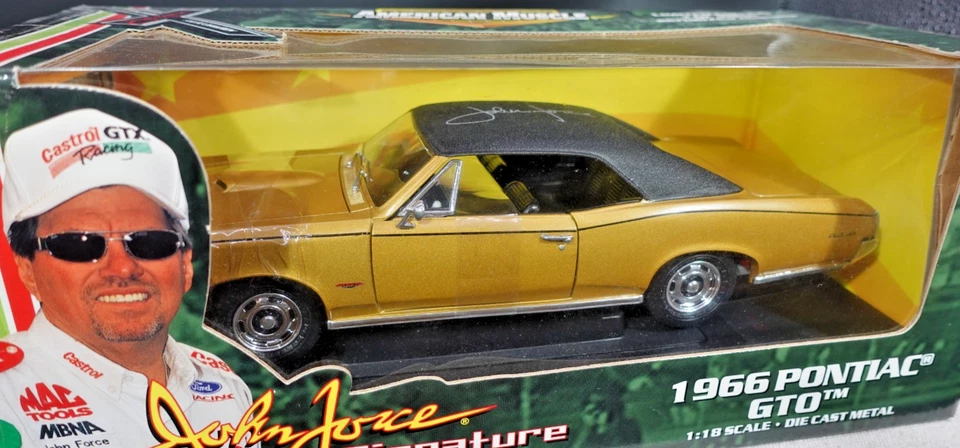 Ertl American Muscle John Force 1966 Pontiac GTO 1/18 - Imagem 3 de 4