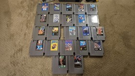 Nintendo NES Console Bundle - 22 Games - 2 Controllers Tyson Punchout Mario