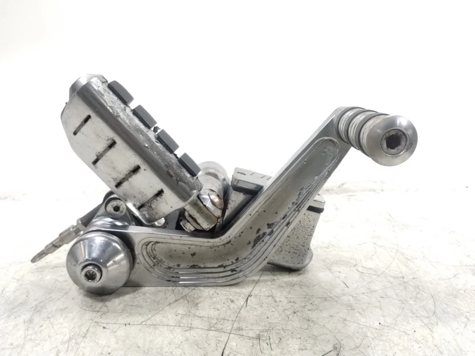 85 Harley Softail controles dianteiros esquerda e direita câmbio cilindro mestre de freio - Imagem 2 de 4