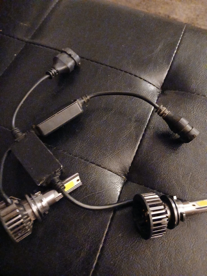 Headlight Bulb-Ultinon Essential Philips 9008UELED - Image 3 of 3