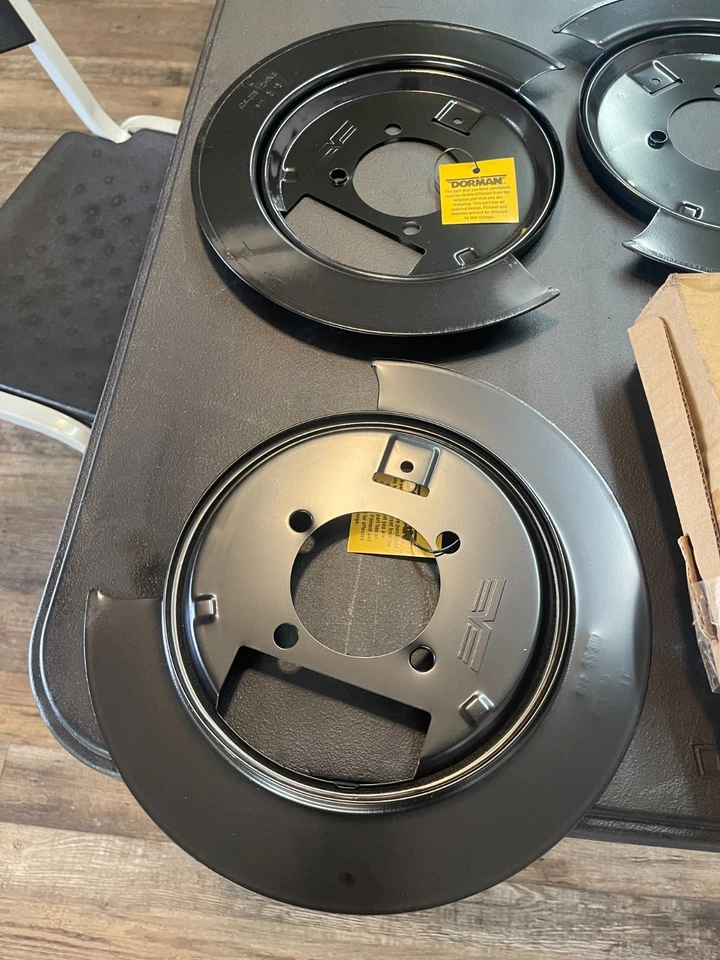 Par de protectores antipolvo de freno (juego de 2) Foto 2 de 4