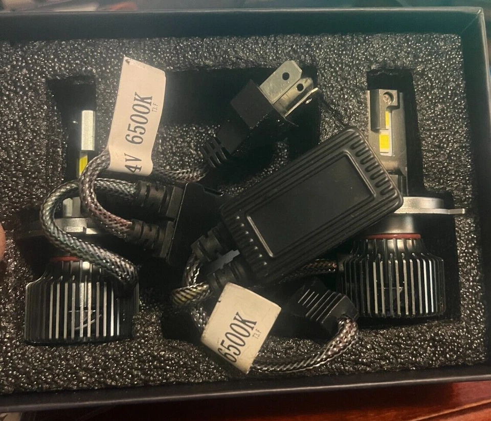 Kit conversor de farol off-road LED alto desempenho Twinkle Star 9003 H4 - Imagem 3 de 4