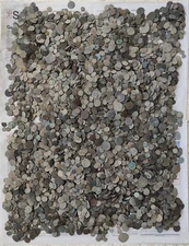 LOT OF 100 ANCIENT UNCLEANED ROMAN & BYZANTINE COINS 1500 +