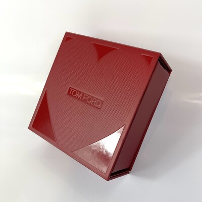 TOM FORD ハート型ギフトボックス TOM FORD Small Square Empty Gift Box Container Red Heart