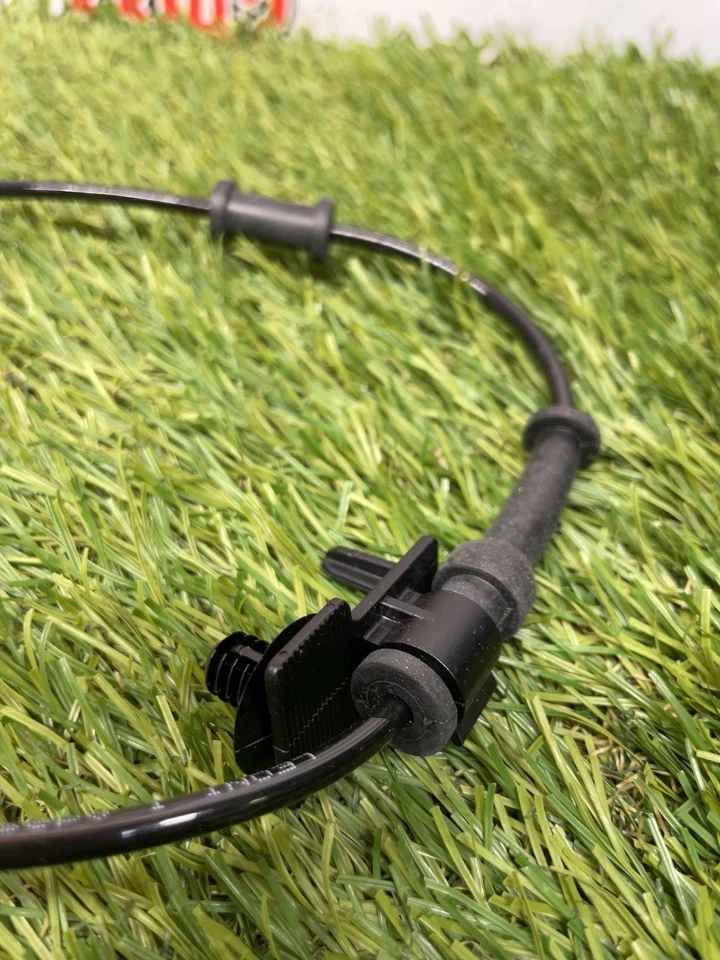 ✅ Sensor de velocidad de rueda Dodge Challenger 2020 PN:68199987AC OEM Foto 3 de 4