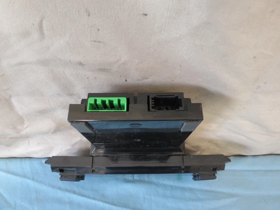 ✅ 07 08 09 10 11 Volvo s80 v70 xc70 MFD Multi Info Pantalla Monitor OEM Foto 3 de 4