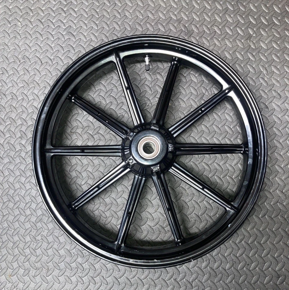 Llanta delantera recta Ducati Scrambler 800 2016 50121791ba Foto 3 de 4