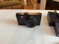 Leica D-LUX 3 10.0MP CCD Camera W/4GB SD, bat...
