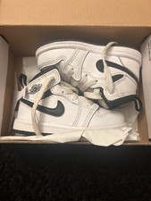 Jordan Air Jordan 1 Mid TD White/Black Leather Mid Top 5C DQ8425-132