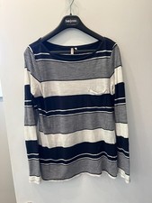 NICE Banana Republic SMALL Women's Navy  White Striped Long Sleeve T-shirt